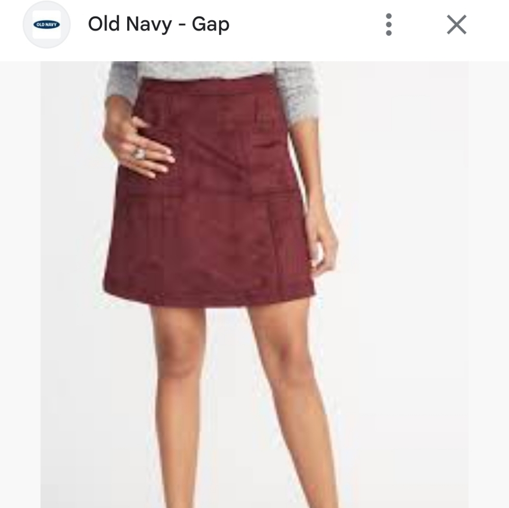 Old Navy Faux suede utility A-line mini skirt in burgundy size 4